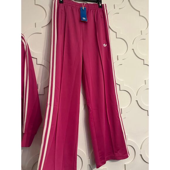 NEW ADIDAS ORIGINALS Firebird Track Pants Medium Fuchsia - Picture 2 of 3